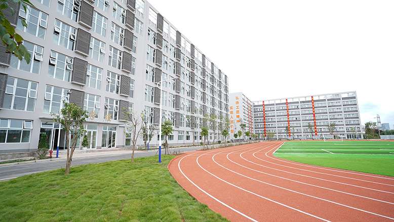 成都市龙泉驿区科融新高中等职业雷竞技官网竞猜
2025年招生简章
