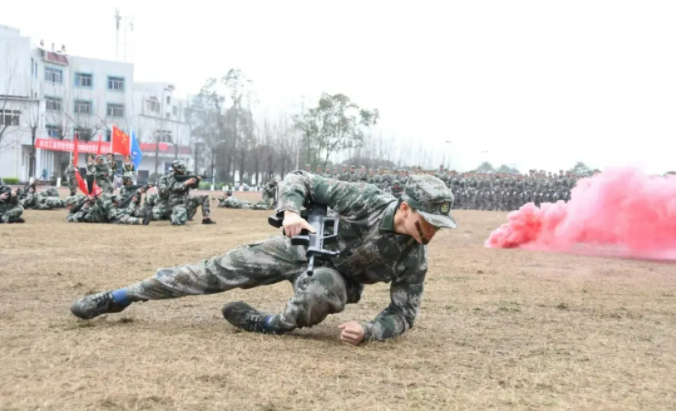 �ϳ���ӹ�ҵ�׾��������������ϳ�������������