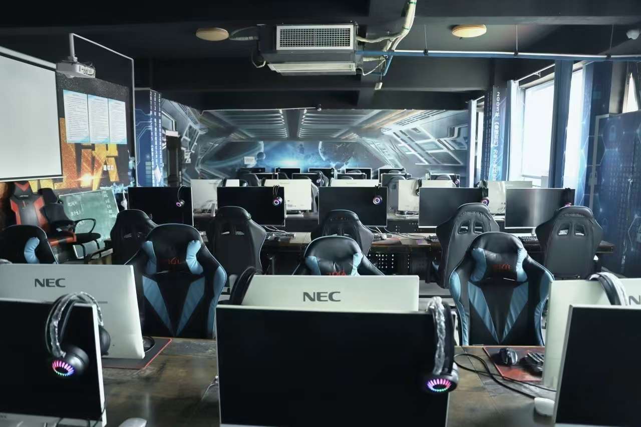 �Ĵ��˿Ƴ��н�ͨ�����׾��������������