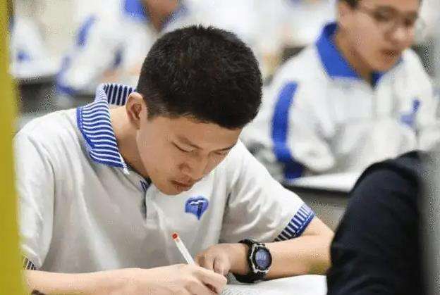 古蔺县大村职业中雷竞技官网竞猜
2022年招生简章