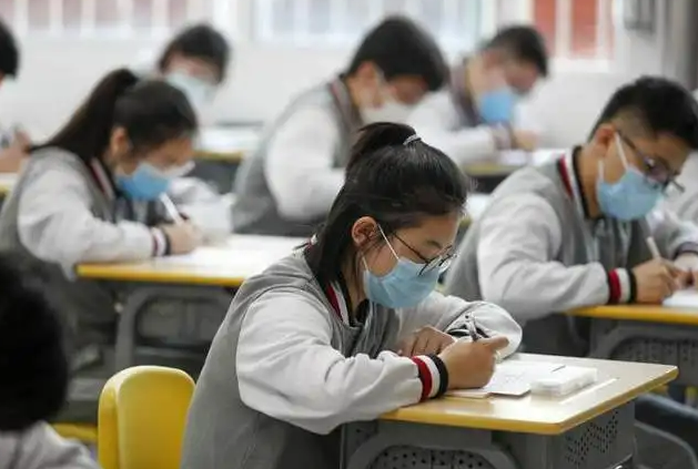 泸州市天桦职业技术雷竞技官网竞猜
2022年招生简章