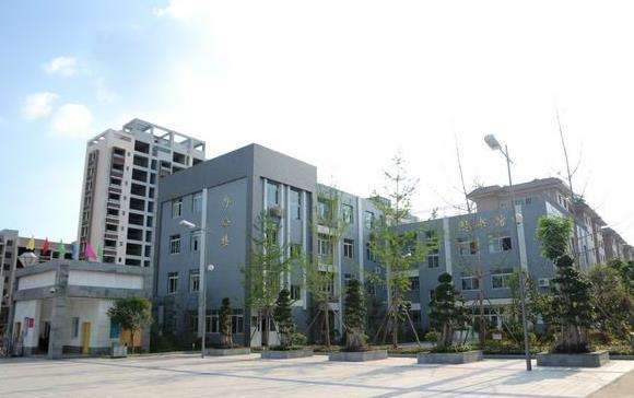 �Ĵ�ʡ������ְҵ��ѧ2025����������